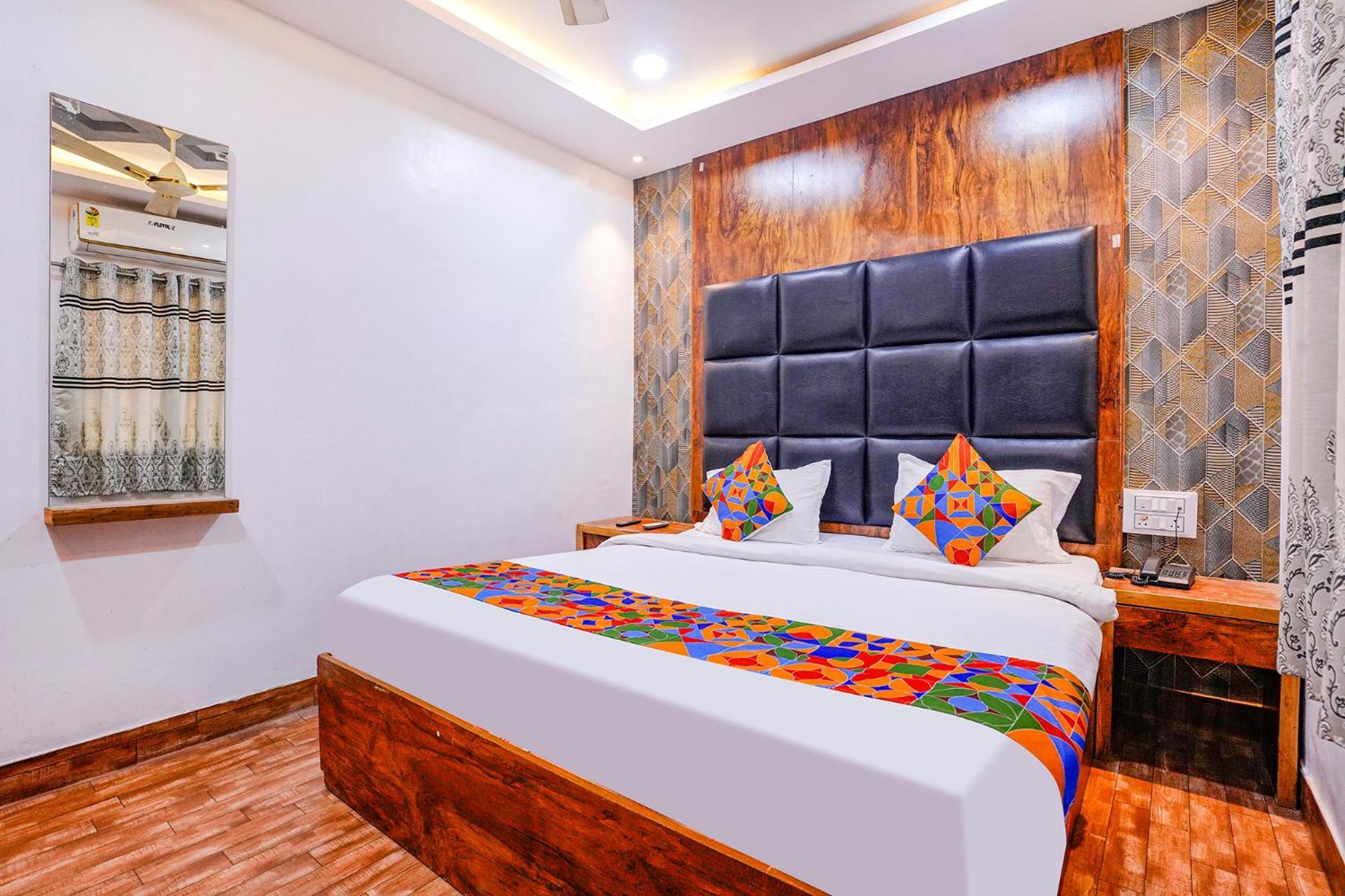 Fabhotel Lime Ras Palace 奥兰加巴德 外观 照片