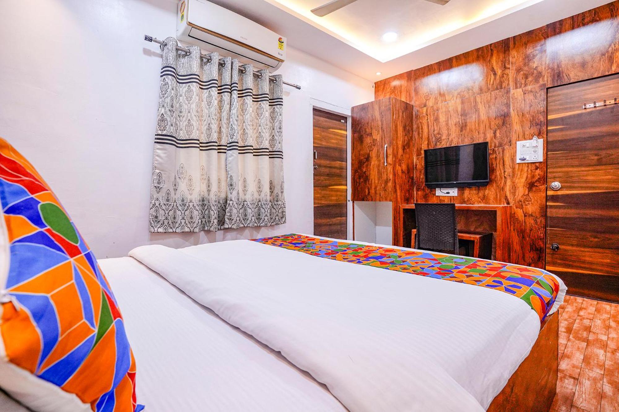 Fabhotel Lime Ras Palace 奥兰加巴德 外观 照片