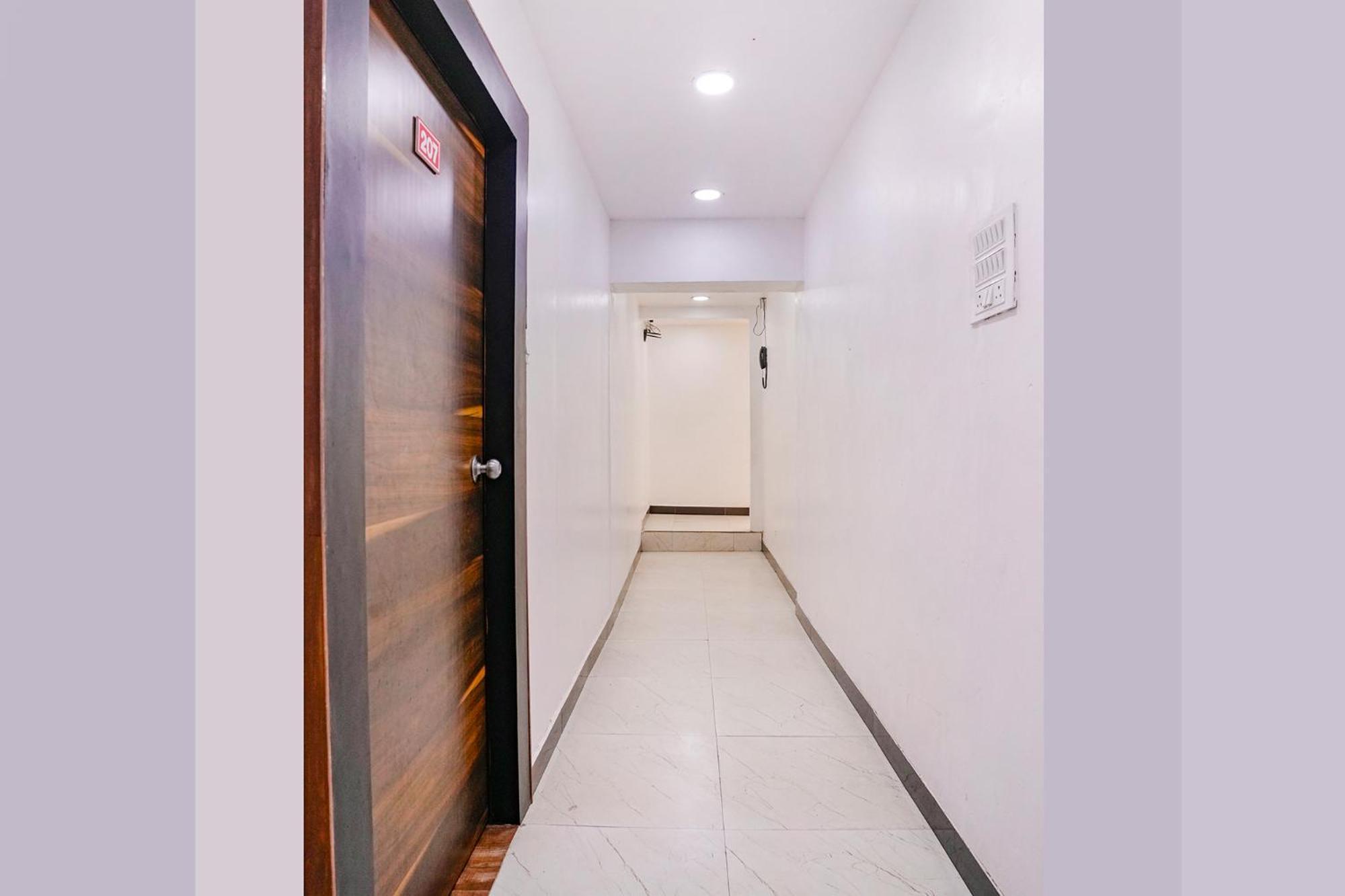Fabhotel Lime Ras Palace 奥兰加巴德 外观 照片