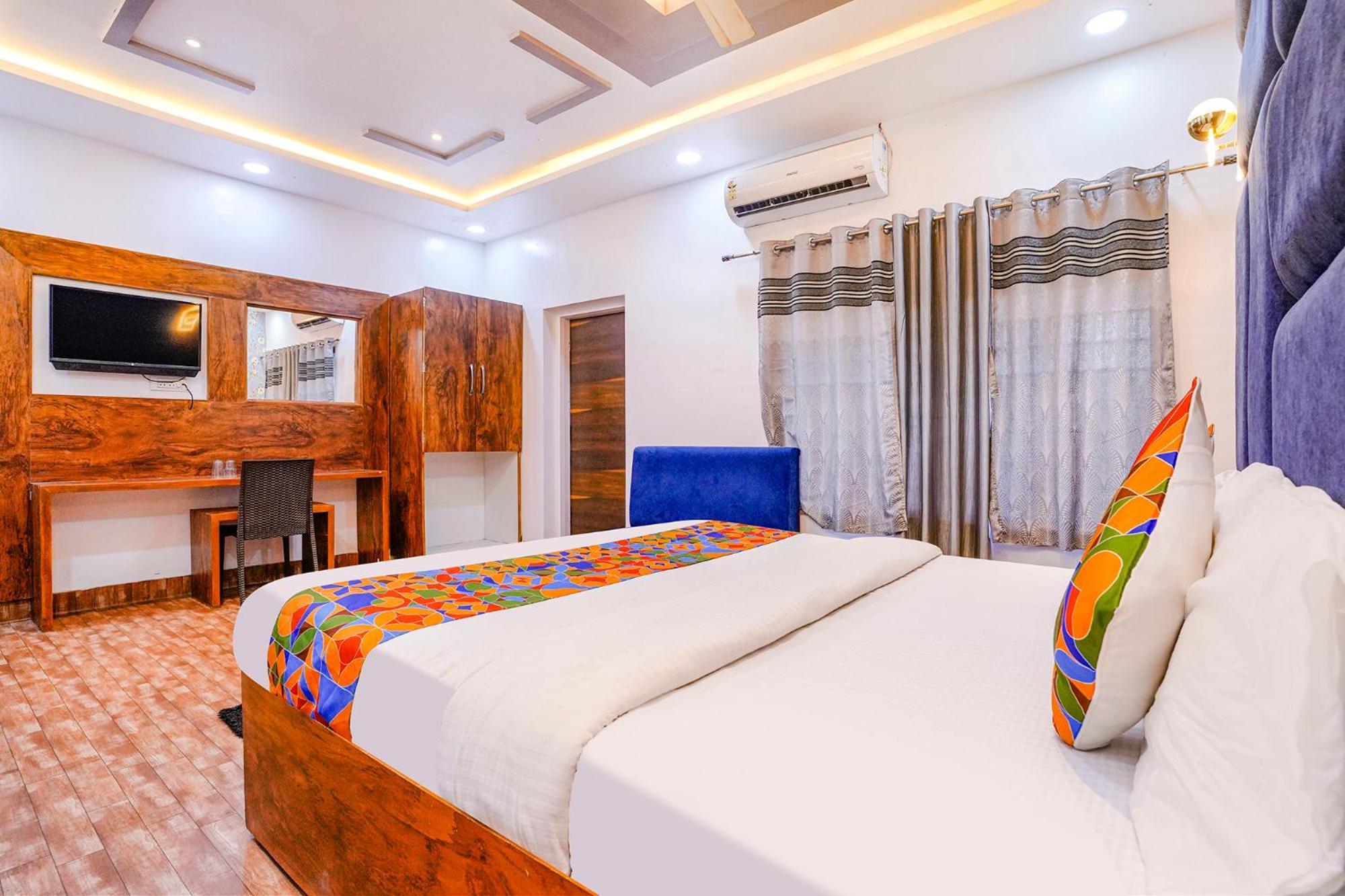 Fabhotel Lime Ras Palace 奥兰加巴德 外观 照片